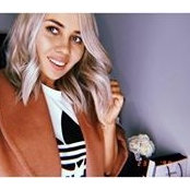 Foto von Georgia May Violet