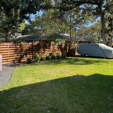 Horizontal Shadowbox Fence - Good Neighbor Fence
