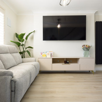 Modern Living Room Renovation: Ashton Oak SPC Installation