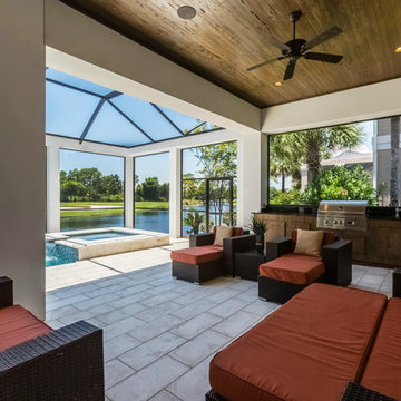 Beautiful Golf Course/Lakefront home in Regatta Bay Golf and Yacht Club