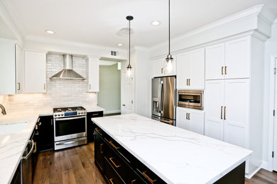 Inspiration for a contemporary kitchen remodel in San Francisco