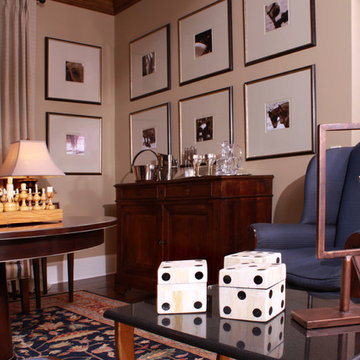 Open Concept Family Friendly Home: Library