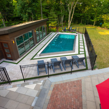 Mid-Century Modern Escarpment Retreat - Grimsby