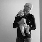 Anne Smith's photo
