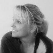 Laura Alexander's photo