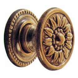 Knobs - Cabinet And Drawer Knobs