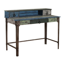Rakefet Desk