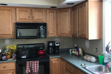 Example of a kitchen design in Portland Maine