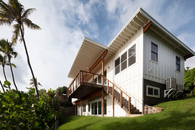 Home design - transitional home design idea in Hawaii