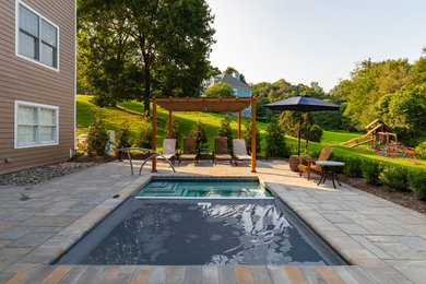 Example of a classic pool design in New York