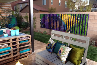 Patio - rustic patio idea in Las Vegas