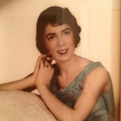 Susan Mencer's photo