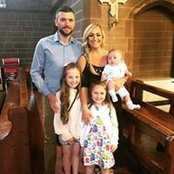 Samantha Dally's photo
