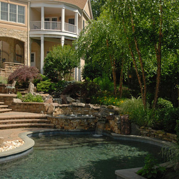 Vienna Backyard Resort Living