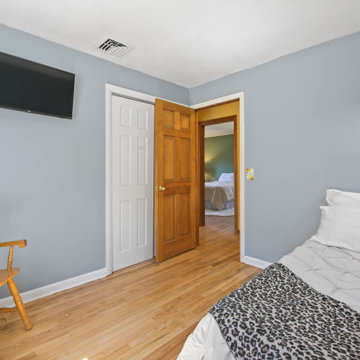 877 Chestnut Hill Road, Glastonbury, CT 06073