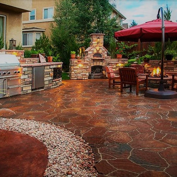 Upper Deck Construction & Consulting - Outdoor kitchen, pizza oven, landscape Co