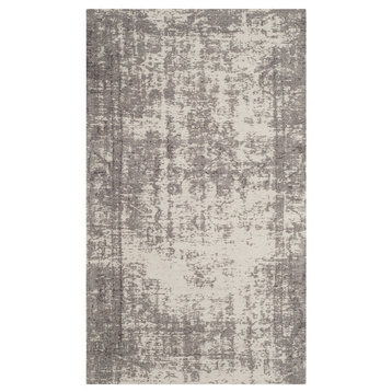 Safavieh Classic Vintage Collection CLV225 Rug, Silver/Ivory, 3' X 5'