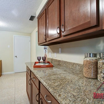 951 Glynlea Rd, Jacksonville, FL 32216
