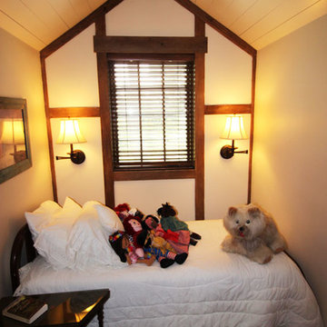 New Roads Haus at Old Oaks Farm
