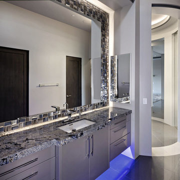 Glass Backsplashes