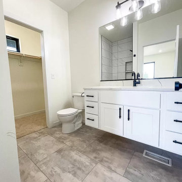 Lake Poinsett Spec House