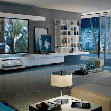 Turati - T4 Fabric Screen Projector