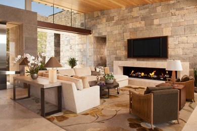 Elegant home design photo in San Diego