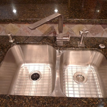 Rosa Kitchen