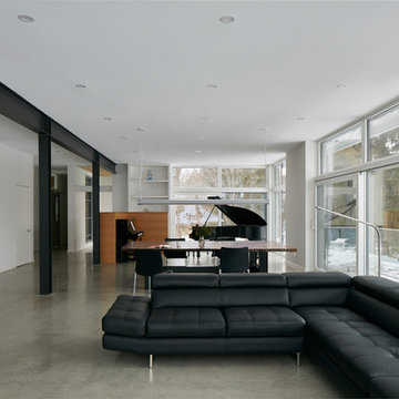 Industrial Farm House