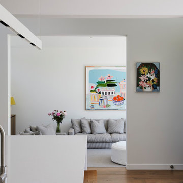 Sun-soaked urban retreat