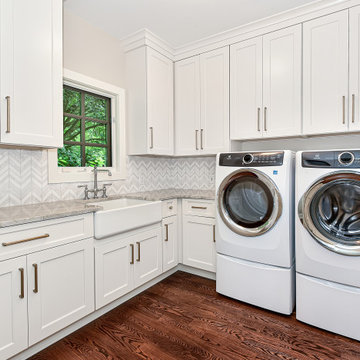 Kitchen and Laundry Envy
