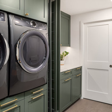 Moody Laundry Room - Woodinville