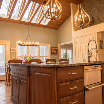 Sophisticated Farmhouse Kitchen & Mudroom