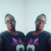 Maemae Brown's photo