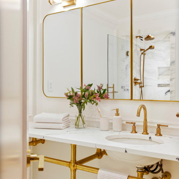 Transitional Bathroom