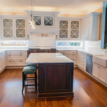 Spectacular Kitchen / Calacatta Gold Marble
