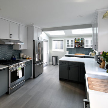 Lakeridge in South Seattle / Contemporary and Traditional Kitchen & Bath Remodel
