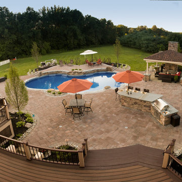 Ultimate Backyard Escape - 1