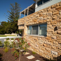Teakwood Sandstone Rockface - Wall Cladding & Stone Veneer