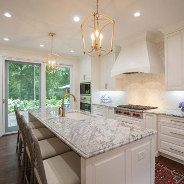 A Flip Flop Delight From Dreary to Bright: Kitchen and Dining Room Swap