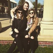 Kathryn Thomas's photo