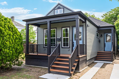 Traditional exterior home idea in New Orleans