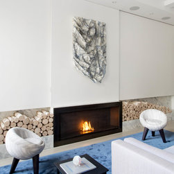 Two Bridges Residence - Indoor Fireplaces