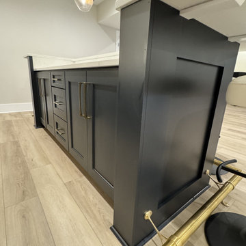Custom Home Bar Design – Modern, Inviting, and Perfect for Entertaining