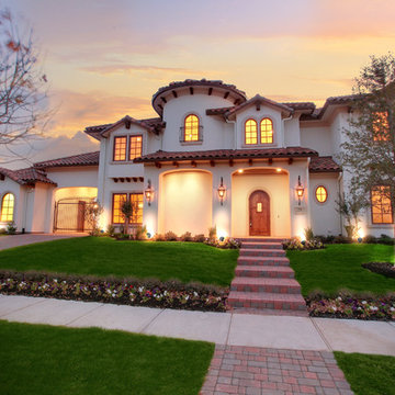 3759 Broadmoor