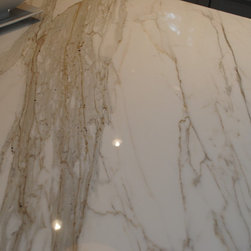 Luxe Kitchen Renovation - Kitchen Countertops