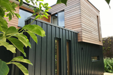 This is an example of a contemporary home design in Sussex.