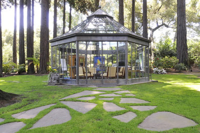 Inspiration for a timeless porch remodel in San Francisco