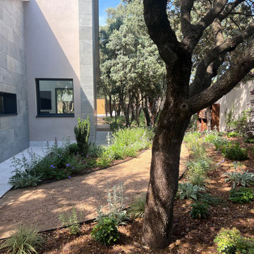 02 KORA LANDSCAPING