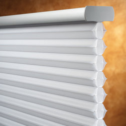 Hunter Douglas Alustra&reg; - Cellular Shades